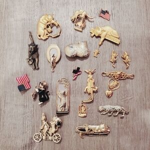 Cat Lovers Pin Collection